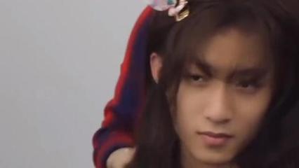 姐姐真漂亮拍摄花絮 女装挑战与兄弟间的欢乐互怼